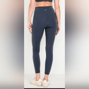 Old Navi Extra High Rise Leggins Powersoft Sz M SPORTY GYM ACTIVE HIKING RUN